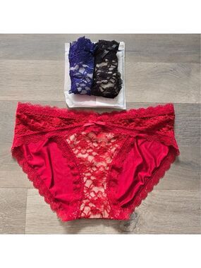New 3-Pack Women’s Lace Full Bottom Underwear – Size Medium